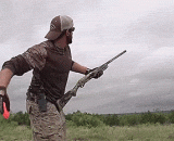 A bulluncle in a foreign country, playing the gun man [4P],国外一个牛逼的大叔，玩枪达人[4P]