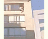 Do not keep hiding out of the window and not take a movie,偷情别老躲窗外啊又不是拍电影