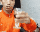 有点神奇！他到底是怎么做到的？ - A little magic! How did he do it?