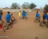 That's how African kids train football,非洲小孩是这么训练足球的