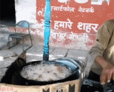 印度街头惊现铁砂掌正统传人 - On the streets of India, the orthodox transmission of iron sand palm