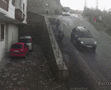 卧了个槽，还好老子闪滴快... - Lie a slot, good old son flicker fast...