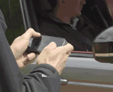 Mom doesn't have to worry about you won't stop.,妈妈再也不用担心你不会停车了