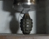 液压机 VS 手榴蛋！！卧槽，最后太恐怖了 - Hydraulic press VS egg!! The grooves, the end of horror