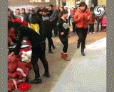 大妈们的之间的斗舞，真是一场蓄势待发的撕逼大战[3P] - The battle dance between the mothers is really a battle to catch up, [3P].