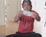 一张美元变多张 - More than a dollar.