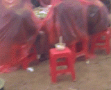 下雨算什么，下雹子都得吃！份子钱是白交的嘛？ - What the rain is, the hail must be eaten! Is the money made in white?