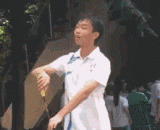 Who can catch the ball like that!,这么骚气的球，谁能接住！