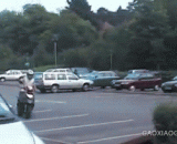 摩托车作死方式，幸好带头盔 - The way the motorbike is dead, luckily with a helmet