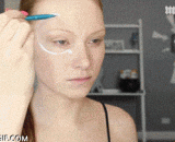 The girl who will make up is a horror.,会化妆的妹子果然很恐怖