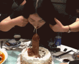 A sad cake!,丧心病狂的蛋糕！