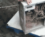 你的机箱你注意过吗？里面的灰尘是不是已经一寸厚了？ - Have you ever noticed your chassis? Is the dust inside a inch thick?