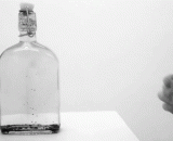 玻璃瓶里的磁流体 - Magnetic fluid in a glass bottle