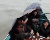 Nothing can stop mom from playing mahjong,什么都不能阻止大妈打麻将