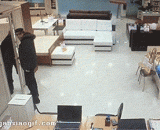 Stealing computer failure... Uncle, your IQ forgot to recharge.,偷电脑失败....叔叔你的智商忘记充值了