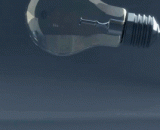 The light bulb fell on the ground,灯泡掉在地上瞬间